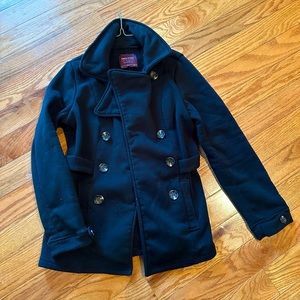 Black peacoat without hood